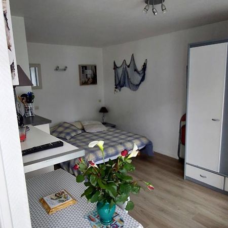 Studio Au Coeur Des Minimes A La Rochelle Esterno foto